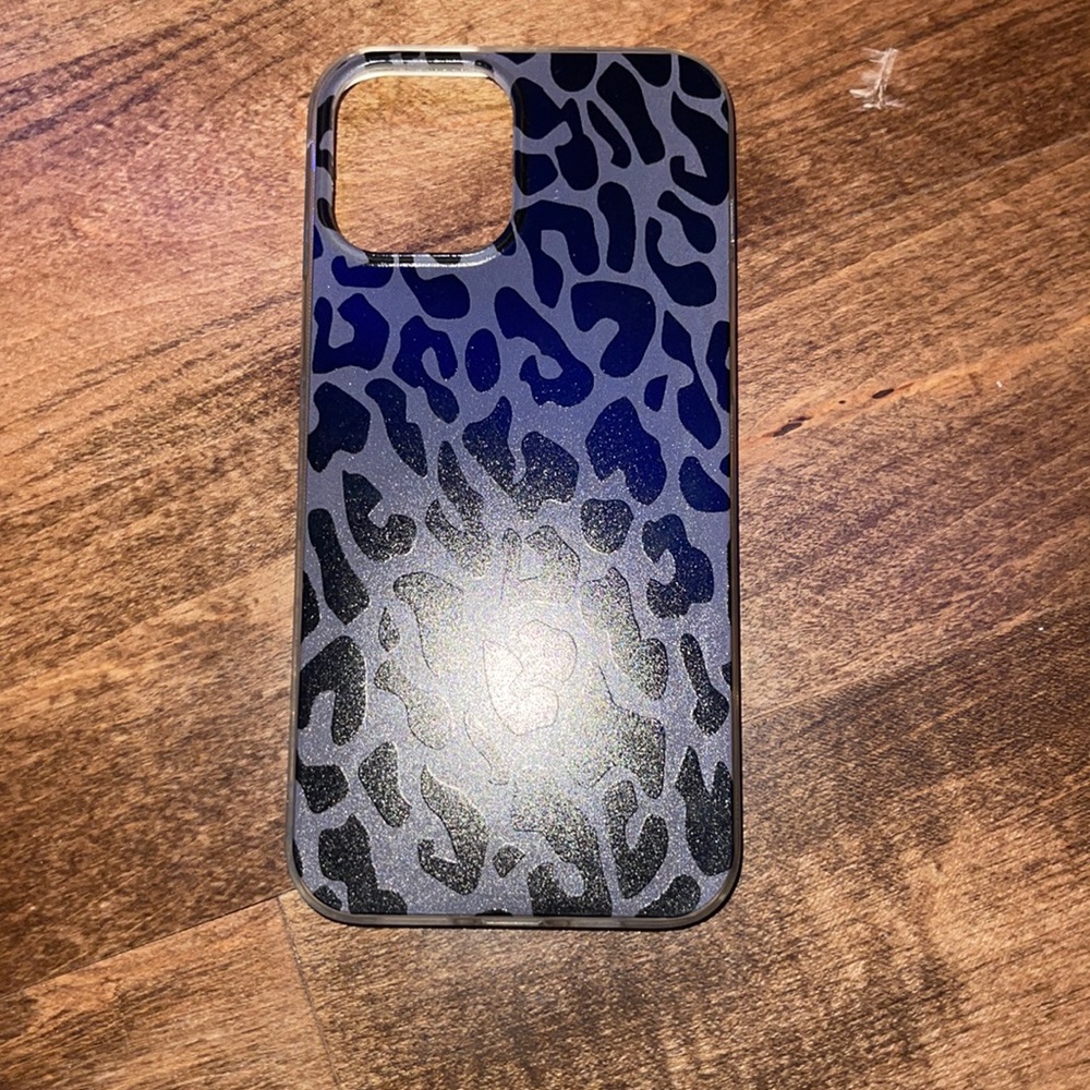 iphone 12 pro max phone case (grey and black cheetah print)